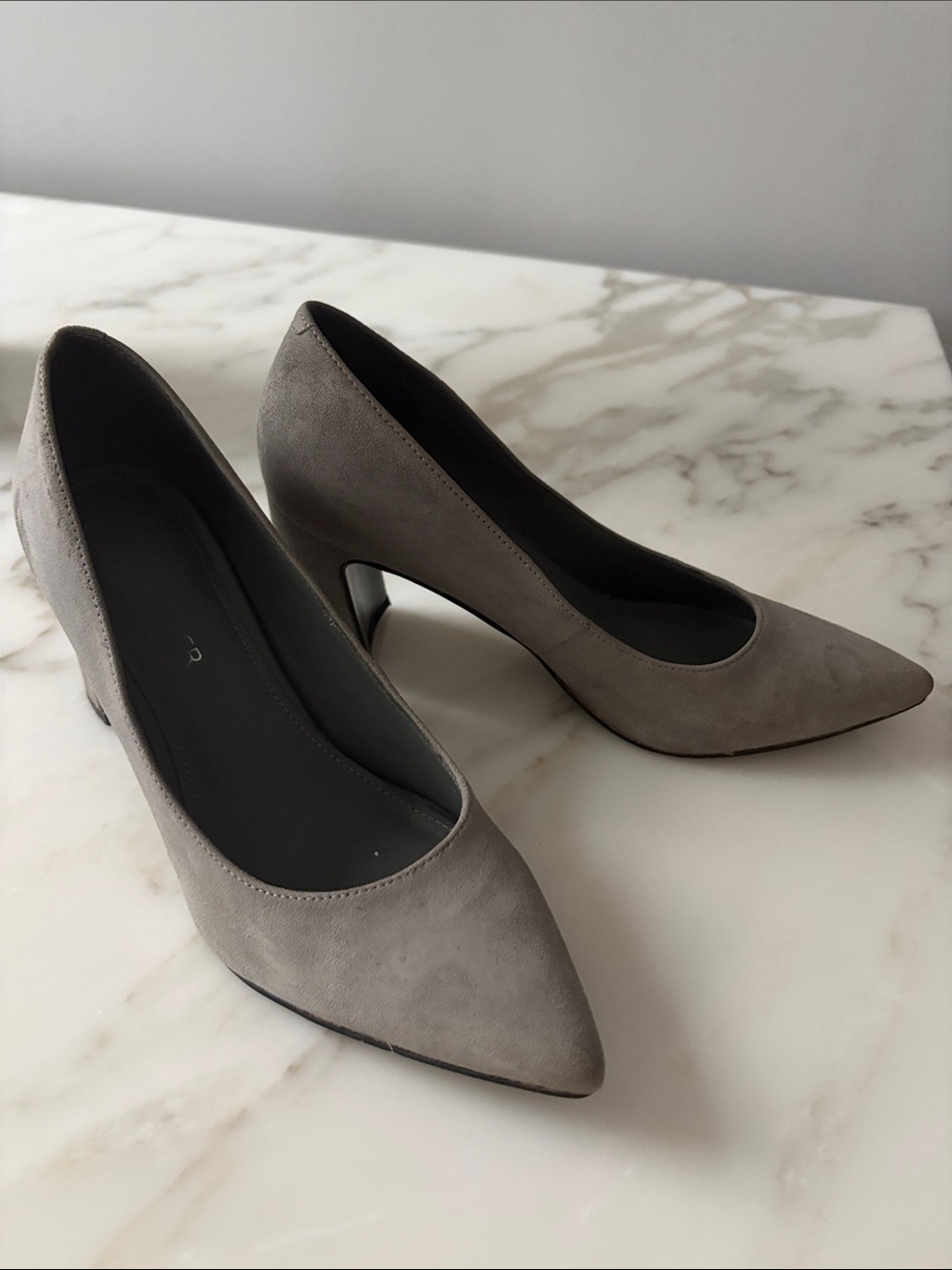 Classic Grey Pointed-Toe Pumps - Women's Dress Heels